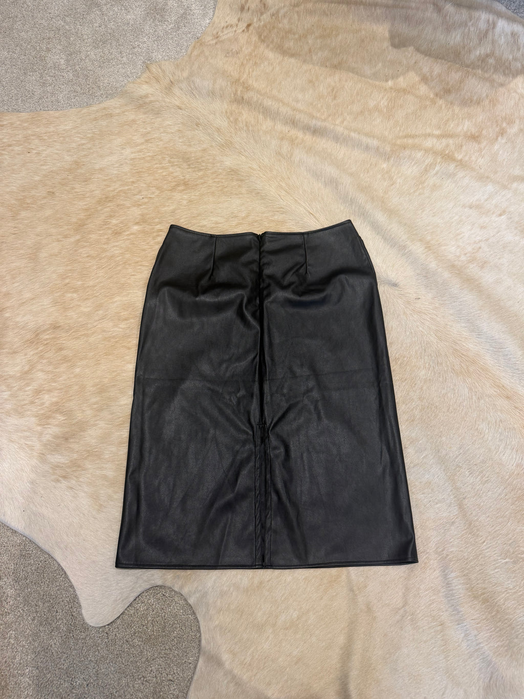 CUT OUT MIDI SKIRT BLACK