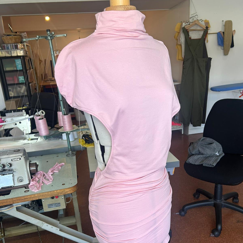PINK BACKLESS DRESS
