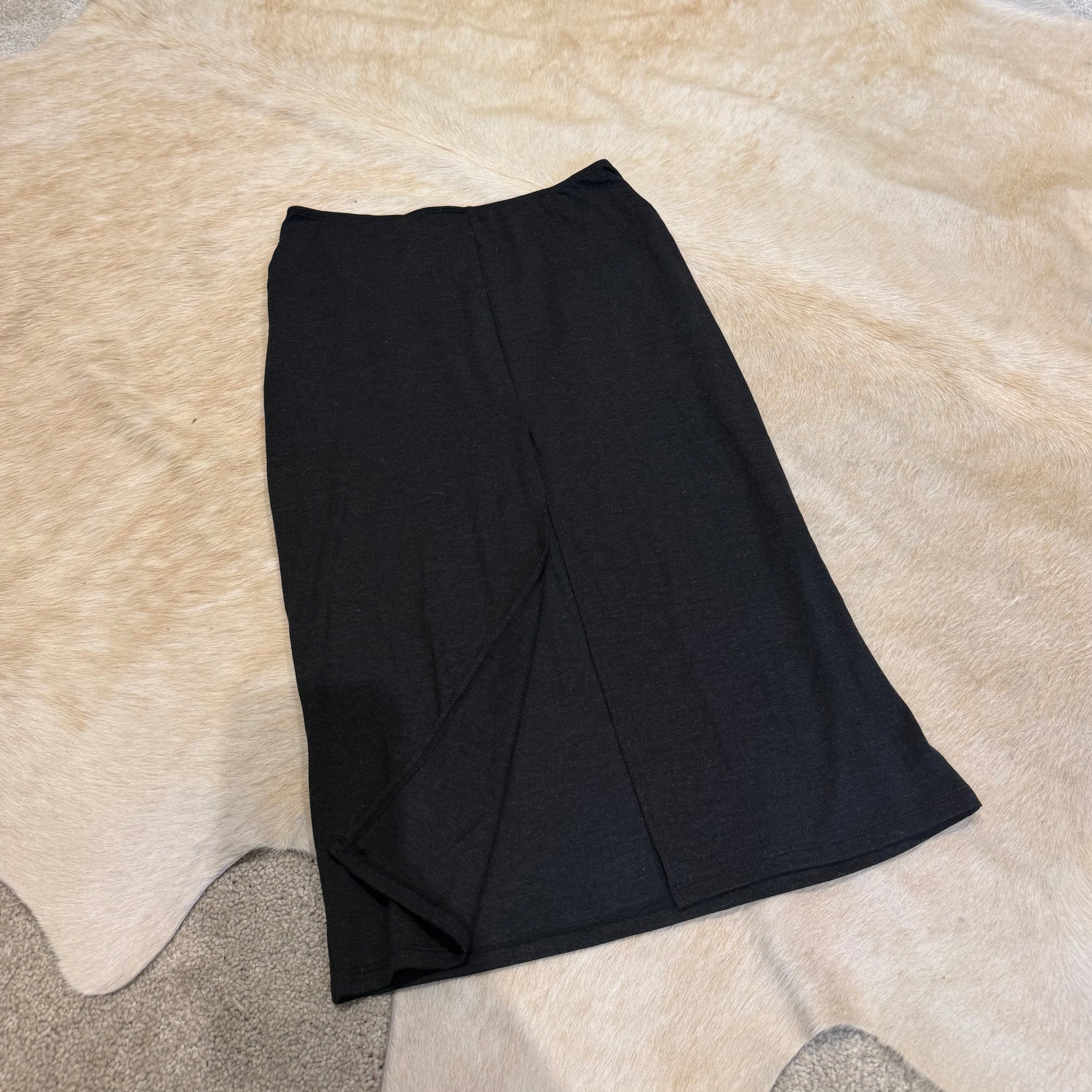CUT OUT MIDI