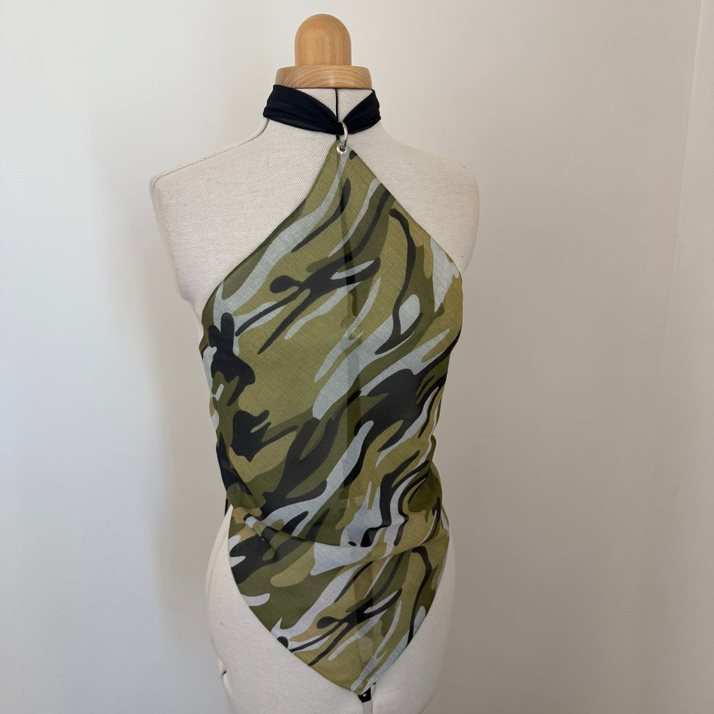 CAMO HALTER