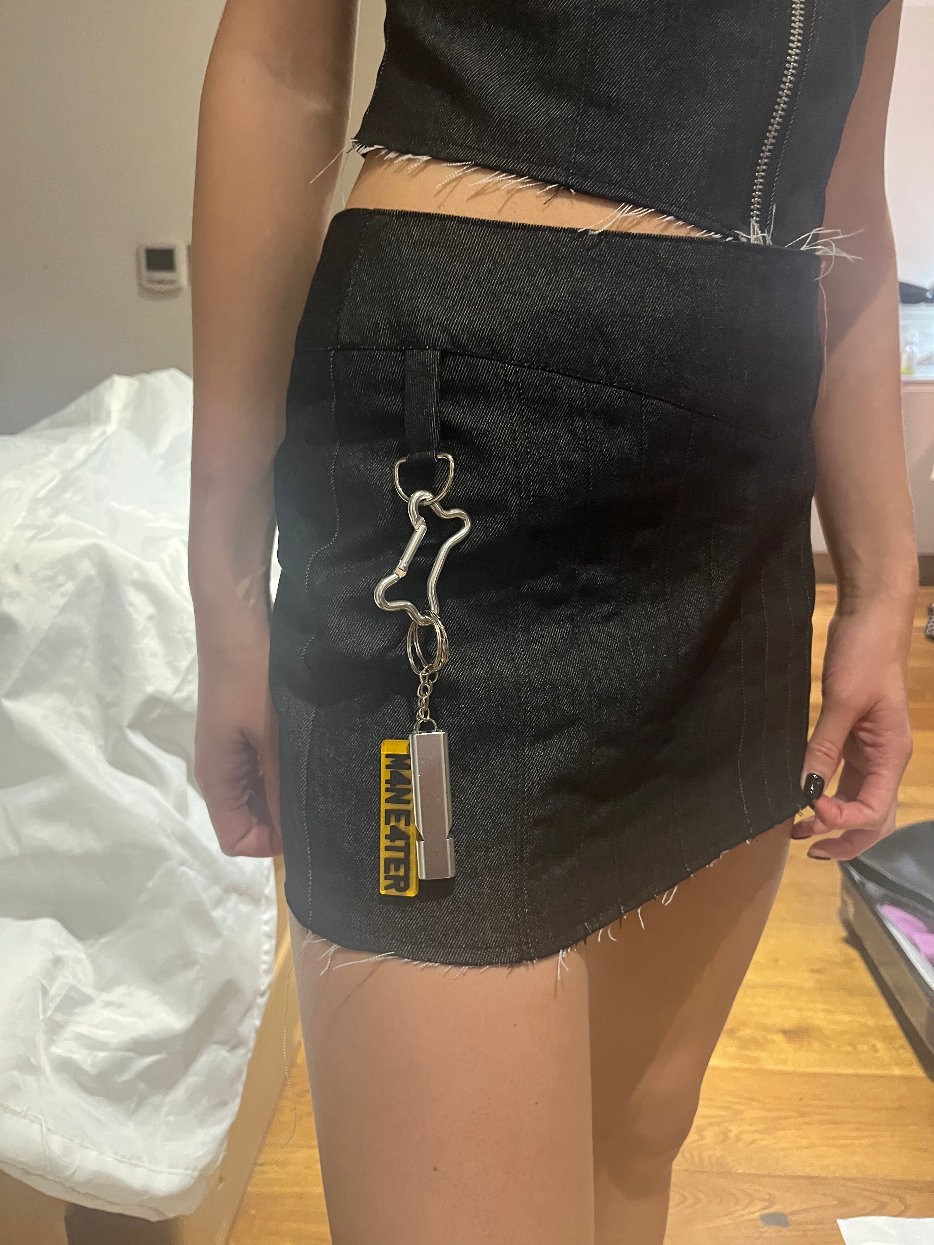 DENIM SKIRT WITH KEYCHAIN