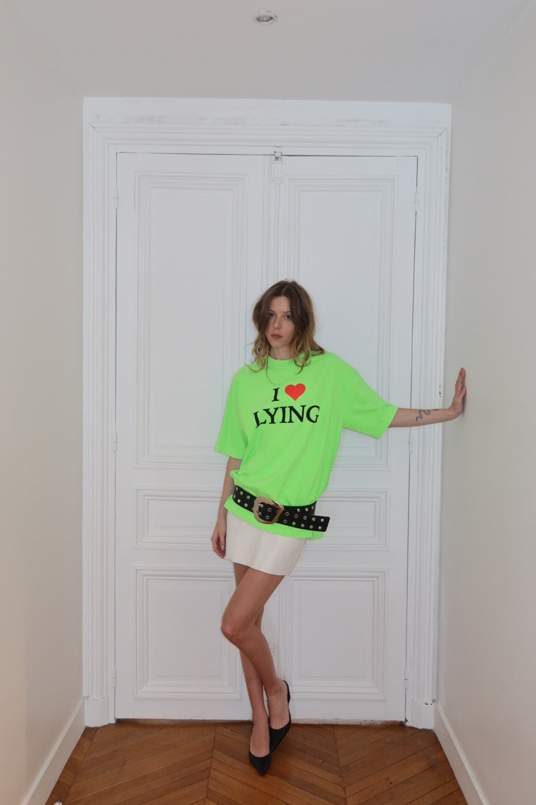 LYING TEE