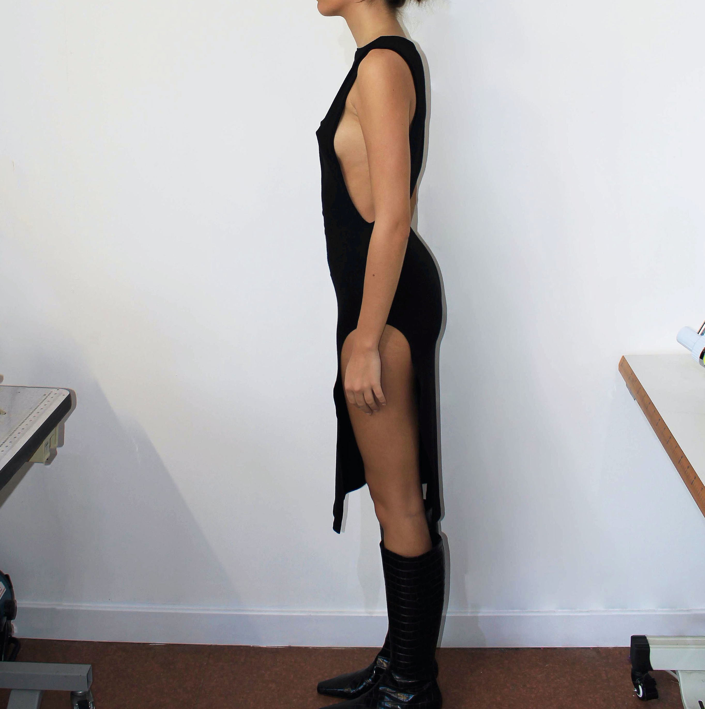 SIDEBOOB DRESS