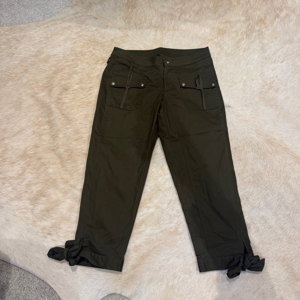 KHAKI CAPRI PANTS
