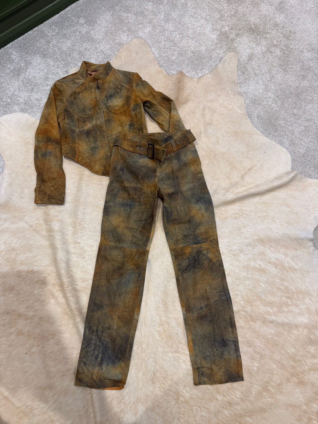 LEATHER CO-ORD