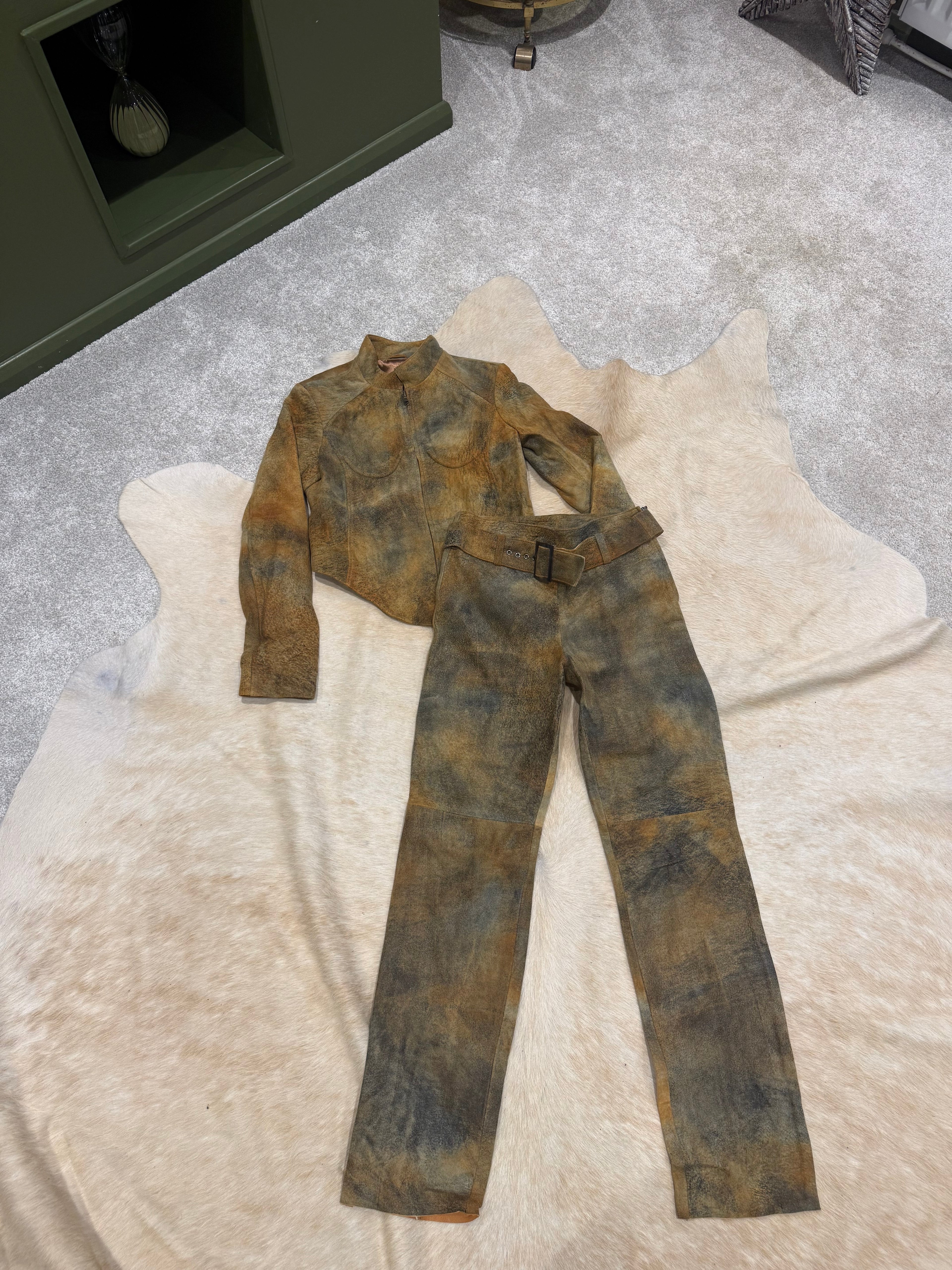 LEATHER CO-ORD